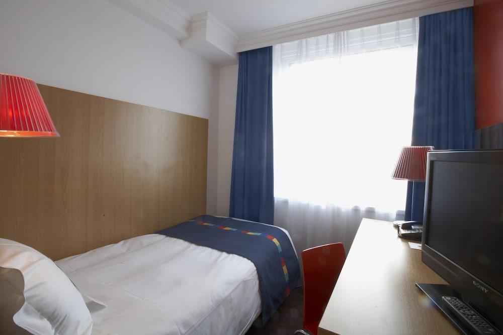 Отель Radisson